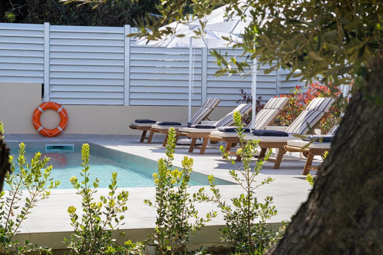 Meliora Suites Dhrapaniás Eksteriør bilde